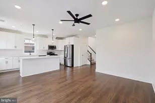 42623 Nubbins Ter, Ashburn, VA 20147 - Photo 15