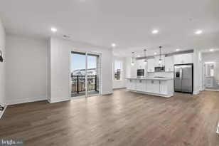 23688 Bolton Cres Terrace, Ashburn, VA 20148 - Photo 5