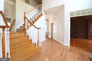 22078 Vantage Pointe Pl, Ashburn, VA 20148 - Photo 3