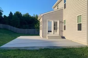 26774 Barnsley Pl, Chantilly, VA 20152 - Photo 3