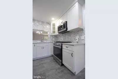 21783 Baldwin Square, Sterling, VA 20164 - Photo 3