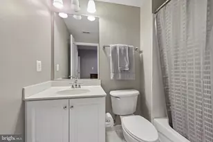 20255 Kiawah Island Dr, Ashburn, VA 20147 - Photo 67