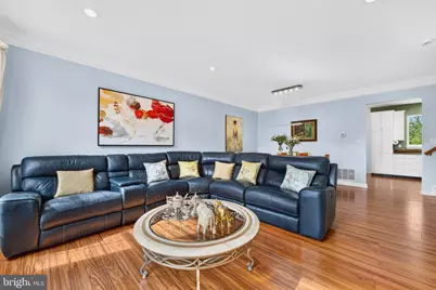 21358 Sawyer Square, Ashburn, VA 20147 - Photo 5