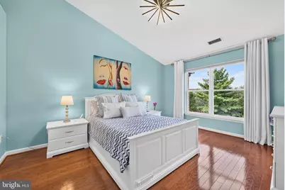 21358 Sawyer Square, Ashburn, VA 20147 - Photo 23