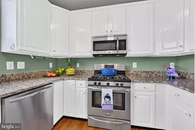 21358 Sawyer Square, Ashburn, VA 20147 - Photo 17