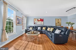 21358 Sawyer Square, Ashburn, VA 20147 - Photo 3