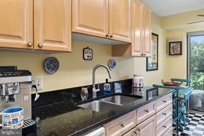 19385 Cypress Ridge Terrace #520, Leesburg, VA 20176 - Photo 9