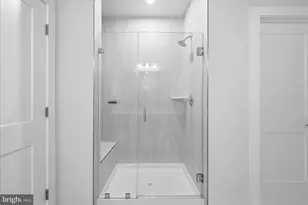 43728 Transit Sq, Ashburn, VA 20147 - Photo 13