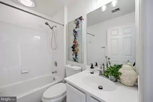 20966 Martingale Square, Sterling, VA 20165 - Photo 21