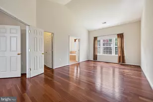 825 Bluefield Square NE, Leesburg, VA 20176 - Photo 9