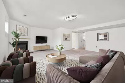 825 Bluefield Square NE, Leesburg, VA 20176 - Photo 3