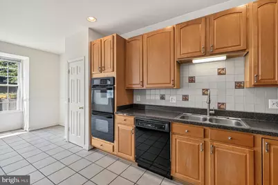 825 Bluefield Square NE, Leesburg, VA 20176 - Photo 27