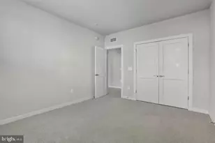 20280 Newfoundland Sq, Ashburn, VA 20147 - Photo 27