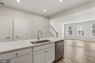 20280 Newfoundland Square, Ashburn, VA 20147 - Photo 15