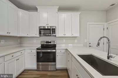 20280 Newfoundland Square, Ashburn, VA 20147 - Photo 9