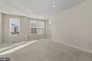 20280 Newfoundland Sq, Ashburn, VA 20147 - Photo 23