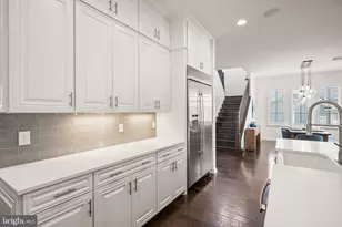 25811 Yellow Birch Ct, Aldie, VA 20105 - Photo 5