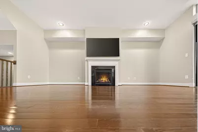 23394 Evening Primrose Square, Brambleton, VA 20148 - Photo 7