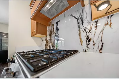23394 Evening Primrose Square, Brambleton, VA 20148 - Photo 11