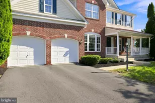 43280 John Danforth Ct, Ashburn, VA 20147 - Photo 5