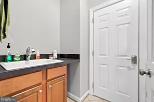 43280 John Danforth Ct, Ashburn, VA 20147 - Photo 41