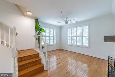 21775 Bancroft Court, Ashburn, VA 20147 - Photo 17