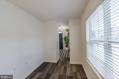 21775 Bancroft Court, Ashburn, VA 20147 - Photo 7