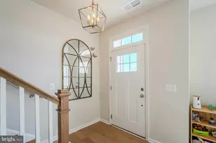 813 Sawback Sq NE, Leesburg, VA 20176 - Photo 3