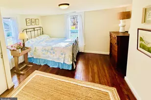 220 W O St, Purcellville, VA 20132 - Photo 9