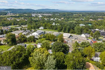 220 W O Street, Purcellville, VA 20132 - Photo 47