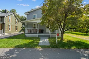 220 W O St, Purcellville, VA 20132 - Photo 3