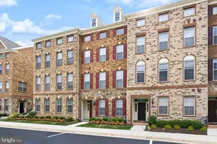 22503 Naugatuck Square, Ashburn, VA 20148 - Photo 3