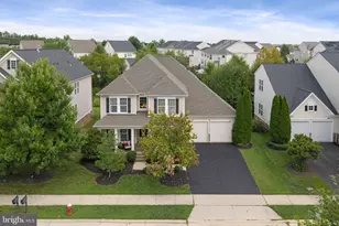 23382 Virginia Rose Pl, Brambleton, VA 20148 - Photo 3