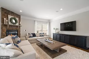 23382 Virginia Rose Pl, Brambleton, VA 20148 - Photo 15