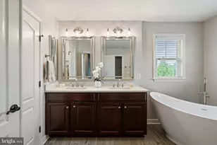 23382 Virginia Rose Pl, Brambleton, VA 20148 - Photo 33