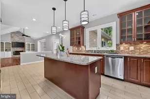 43602 Millay Ct, Ashburn, VA 20147 - Photo 9