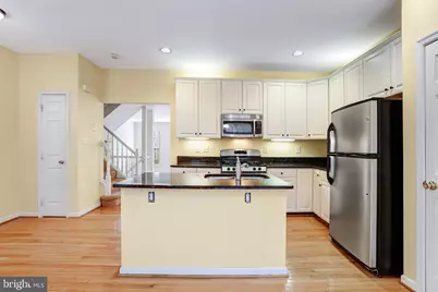 20913 Sandstone Square, Sterling, VA 20165 - Photo 13