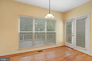 20913 Sandstone Square, Sterling, VA 20165 - Photo 19