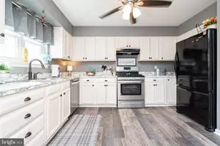 144 Connery Terrace SW, Leesburg, VA 20175 - Photo 13