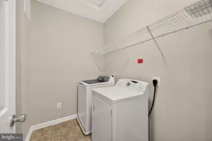 22354 Concord Station Terrace, Ashburn, VA 20148 - Photo 37
