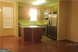 21197 McFadden Square, Sterling, VA 20165 - Photo 3
