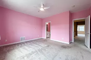 22827 Oakgrove Rd, Sterling, VA 20166 - Photo 25