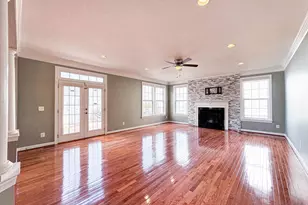 22827 Oakgrove Rd, Sterling, VA 20166 - Photo 41