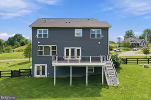 11939 George Farm Dr, Lovettsville, VA 20180 - Photo 5