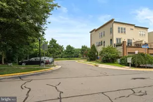 22792 Sagamore Square, Brambleton, VA 20148 - Photo 37