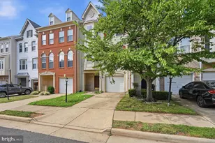 20901 Cosworth Terrace, Sterling, VA 20165 - Photo 3