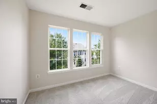 20901 Cosworth Terrace, Sterling, VA 20165 - Photo 33