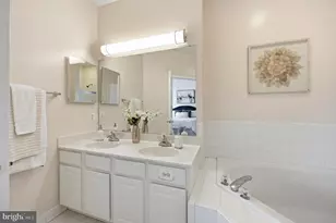 20901 Cosworth Terrace, Sterling, VA 20165 - Photo 35