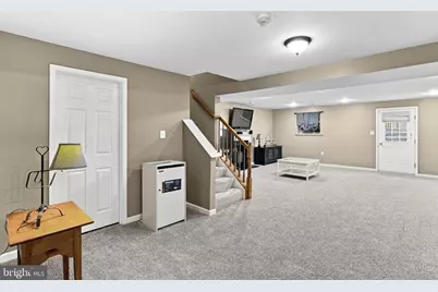 401 Leeds Ridge Court, Purcellville, VA 20132 - Photo 49