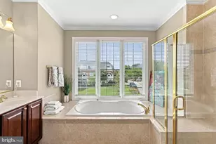 18357 Eagle Point Square, Leesburg, VA 20176 - Photo 31